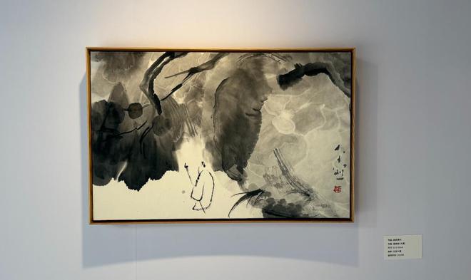 枇杷》仅展一日深港艺术同时发声开元棋牌一周观展｜宋画《山鹊(图69)