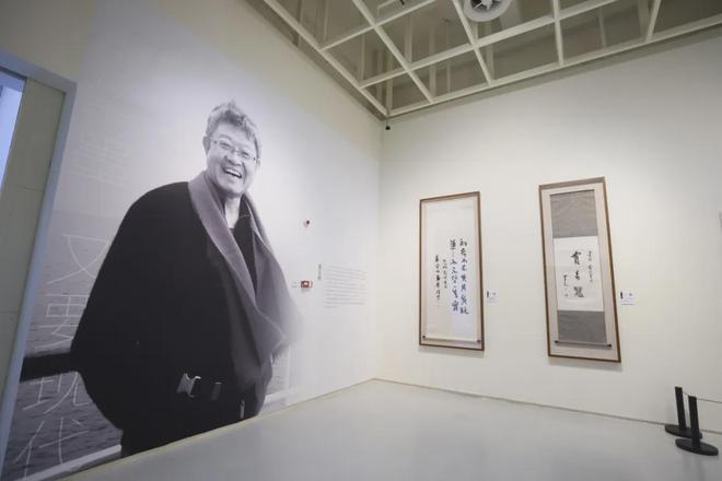 枇杷》仅展一日深港艺术同时发声开元棋牌一周观展｜宋画《山鹊(图41)
