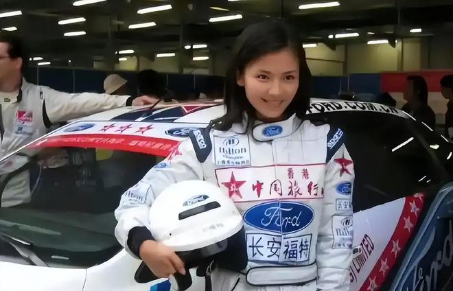 加妈祖春祭大典警督护航旁边全是大人物开元棋牌app刘涛这排场无人能比参(图2)